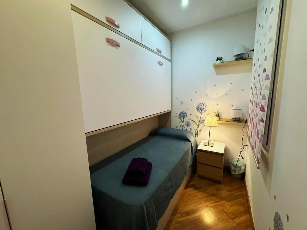 Rooms Calabria 바르셀로나 B&B