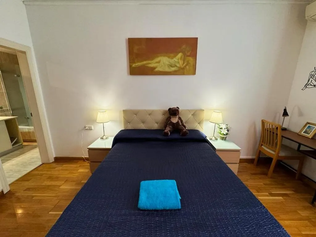 Rooms Calabria 바르셀로나 0*,