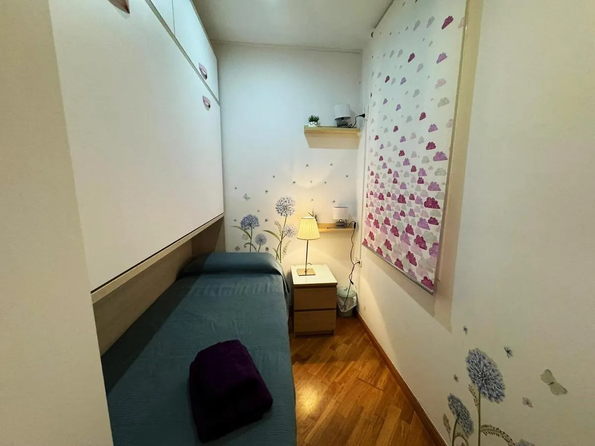 B&B Rooms Calabria 바르셀로나 스페인