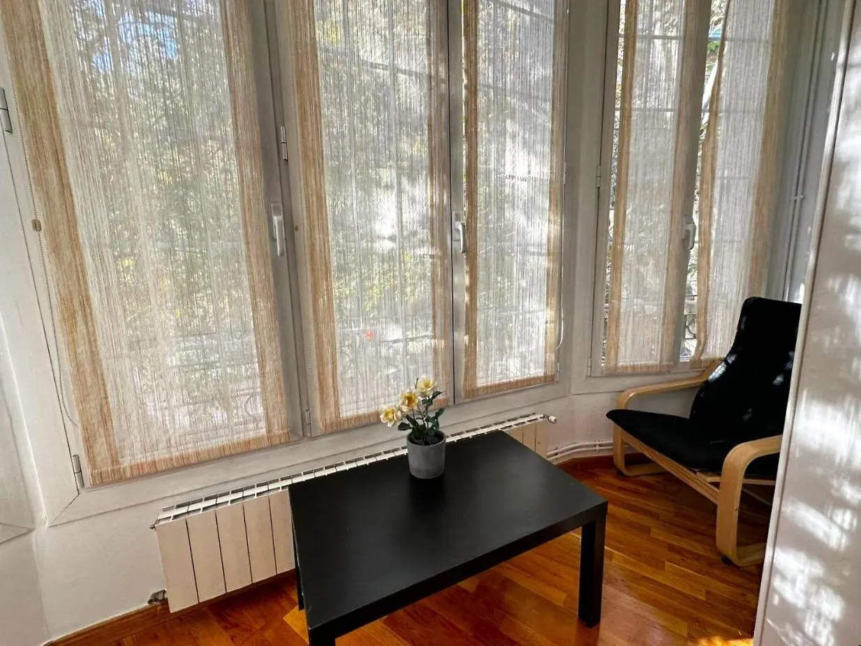 Rooms Calabria 바르셀로나 B&B