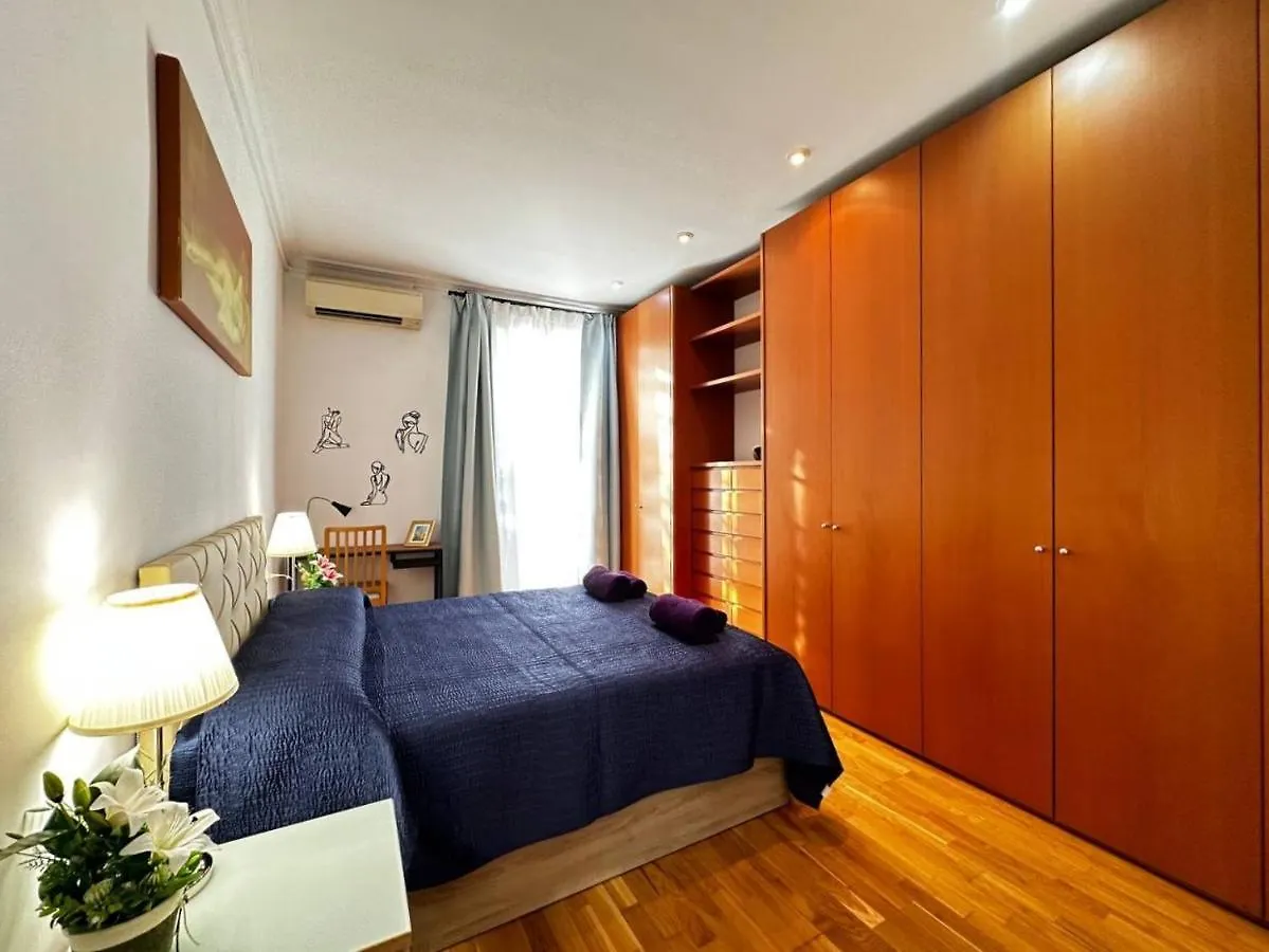 Rooms Calabria Barcelone